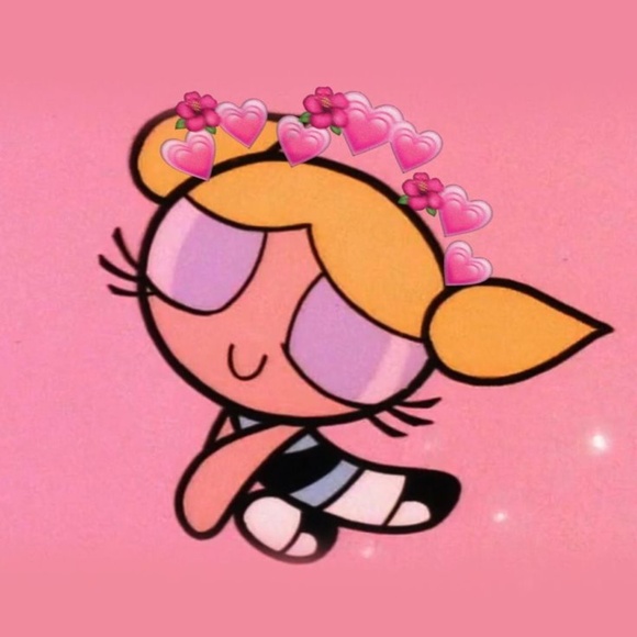 Meet your Posher, Janelle 🎀 - Picture 1 of 1